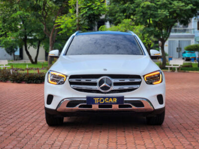 giá xe glc200 4matic tốt